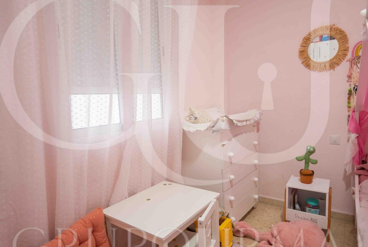 ¡IDEAL FAMILIAS! PISO EN AVENIDA DE PINO MONTANO
