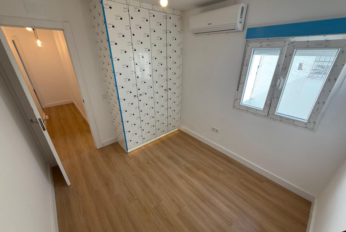 Piso en venta 74 m² 2 hab.