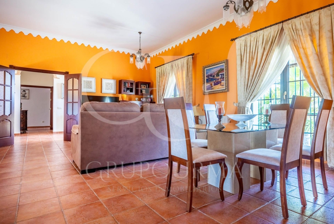 ¡MARAVILLOSA FINCA RUSTICA EN SEVILLA CAPITAL!