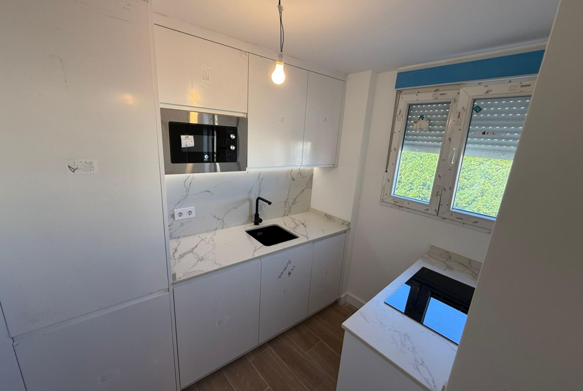 Piso en venta 74 m² 2 hab.