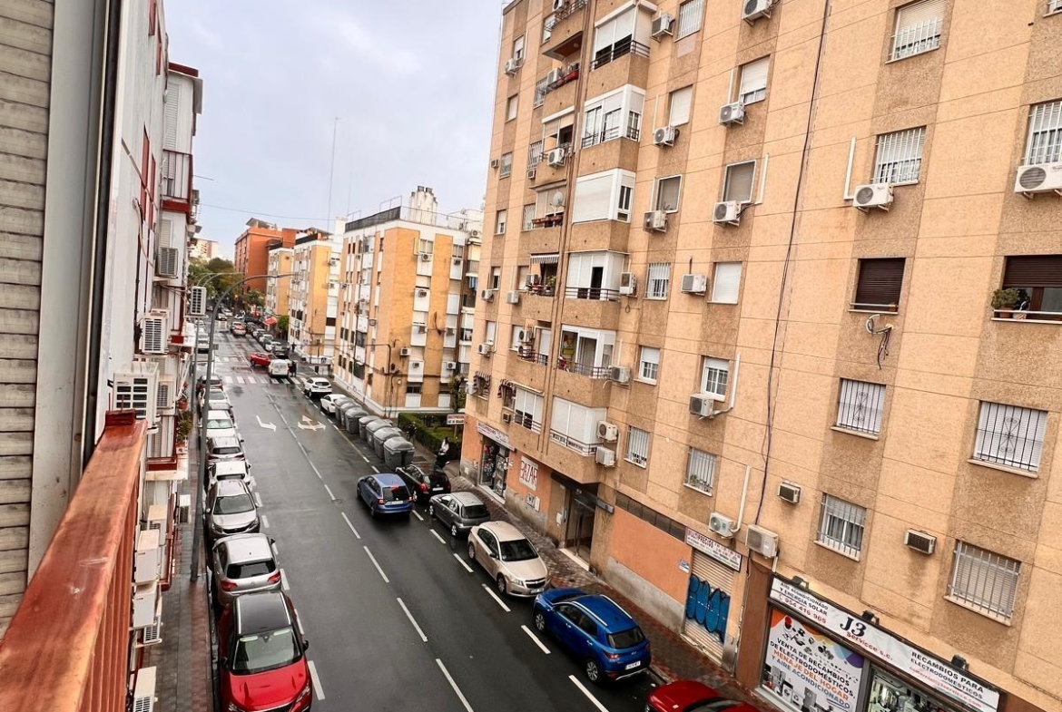 Piso en venta 84 m² 2 hab.