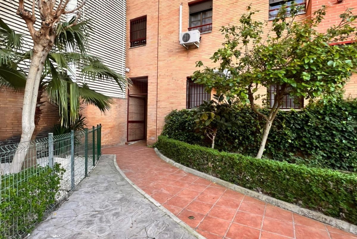 ¡ESTUPENDO PISO EN ALQUILER EN NUEVO PARQUE!