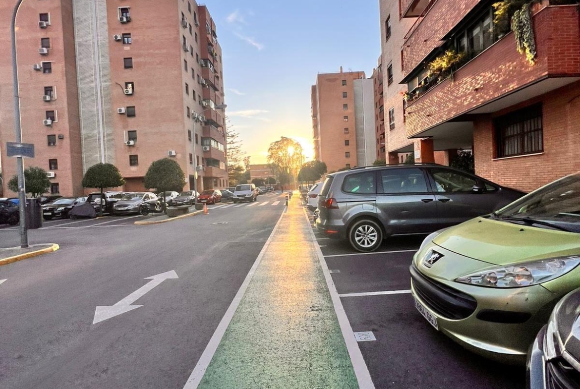¡ESTUPENDO PISO EN ALQUILER EN NUEVO PARQUE!