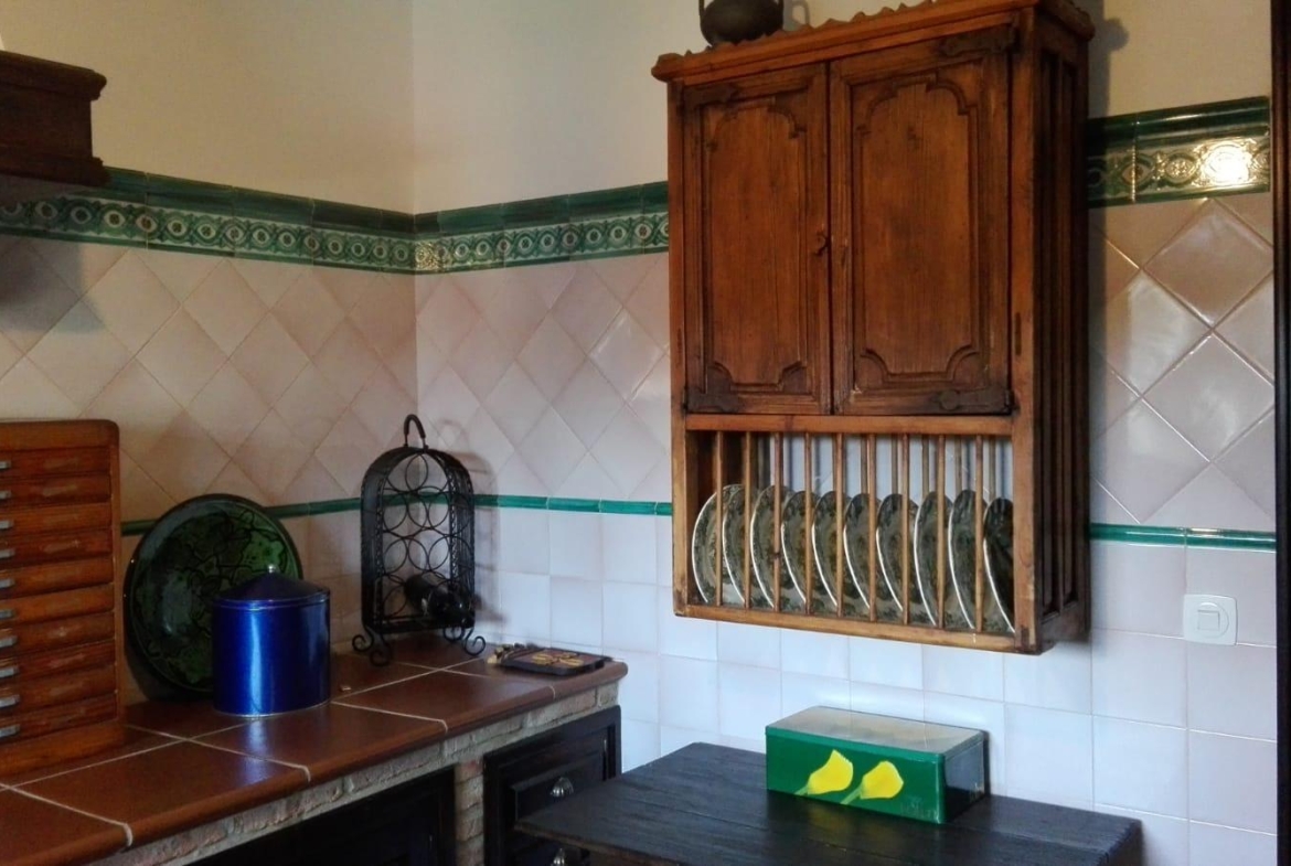 ¡CHALET EN VENTA EN URBANIZACION PRADOLLANO!