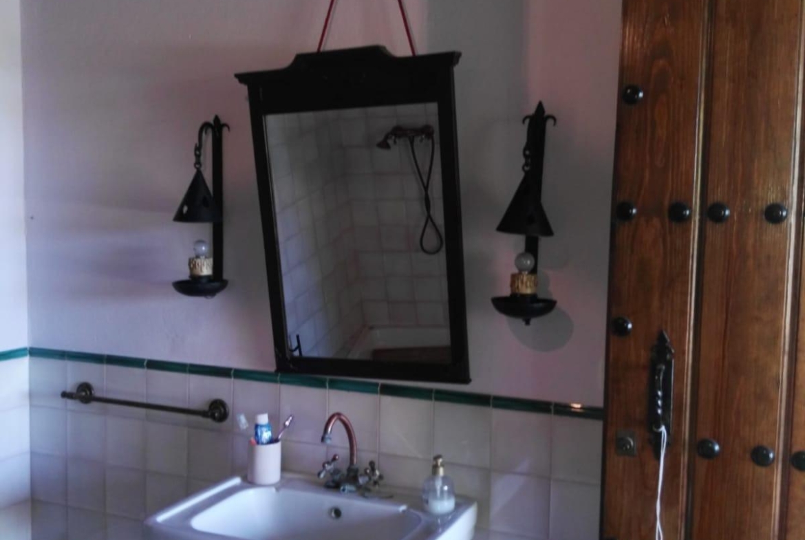 ¡CHALET EN VENTA EN URBANIZACION PRADOLLANO!