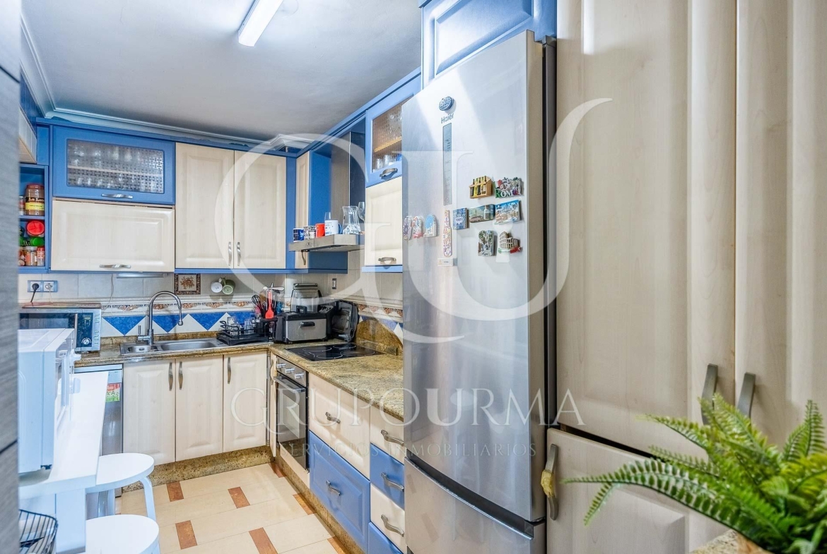 Piso en venta 93 m² 3 hab.