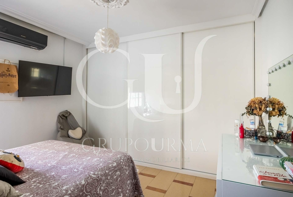 Piso en venta 93 m² 3 hab.