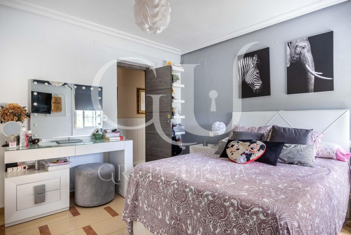 Piso en venta 93 m² 3 hab.