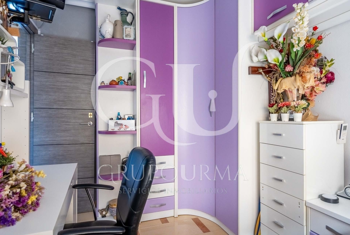 Piso en venta 93 m² 3 hab.