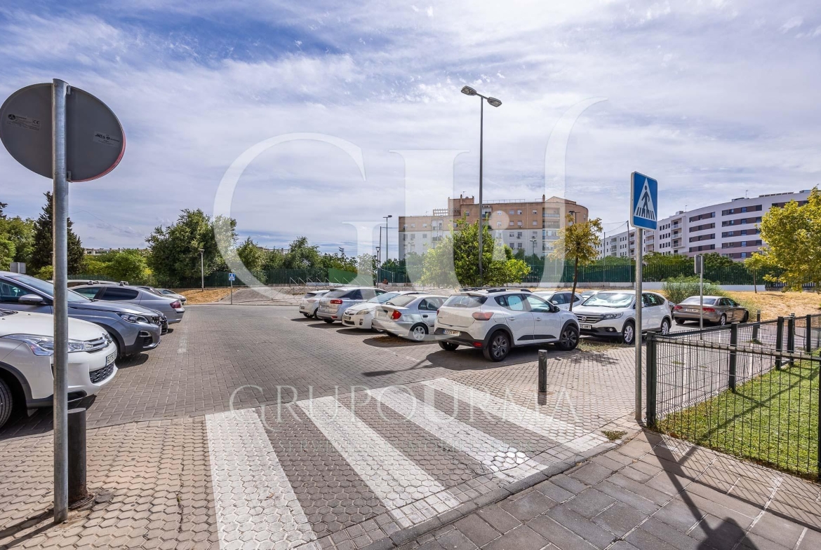 Piso en venta 93 m² 3 hab.