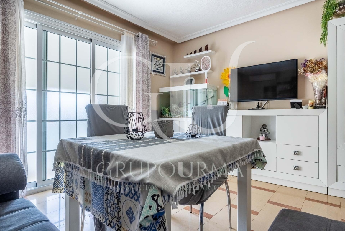 Piso en venta 93 m² 3 hab.