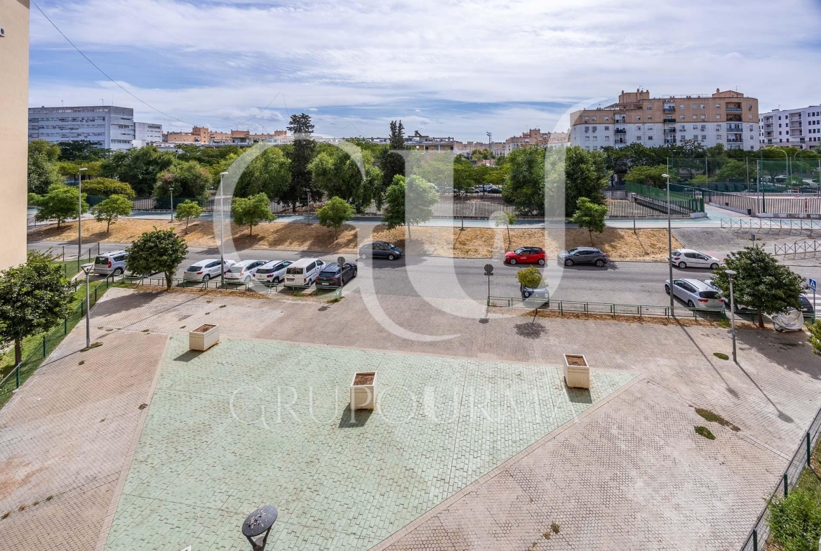 Piso en venta 93 m² 3 hab.