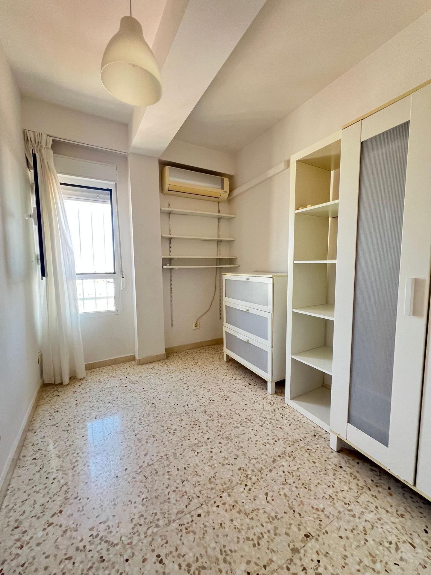 ¡¡MARAVILLOSO PISO EN ZONA ARROYO-SANTA JUSTA!!