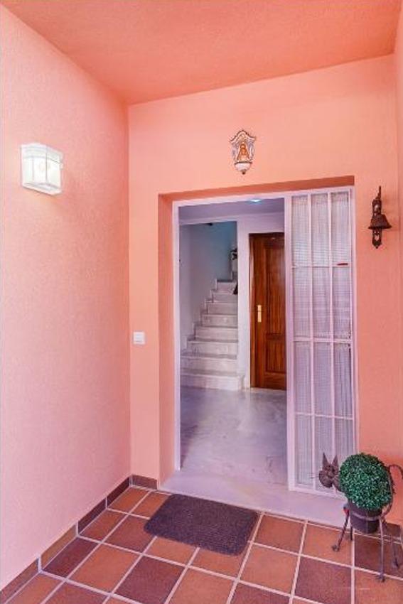 ¡¡ESTUPENDO CHALET PAREADO EN ESPARTINAS!!
