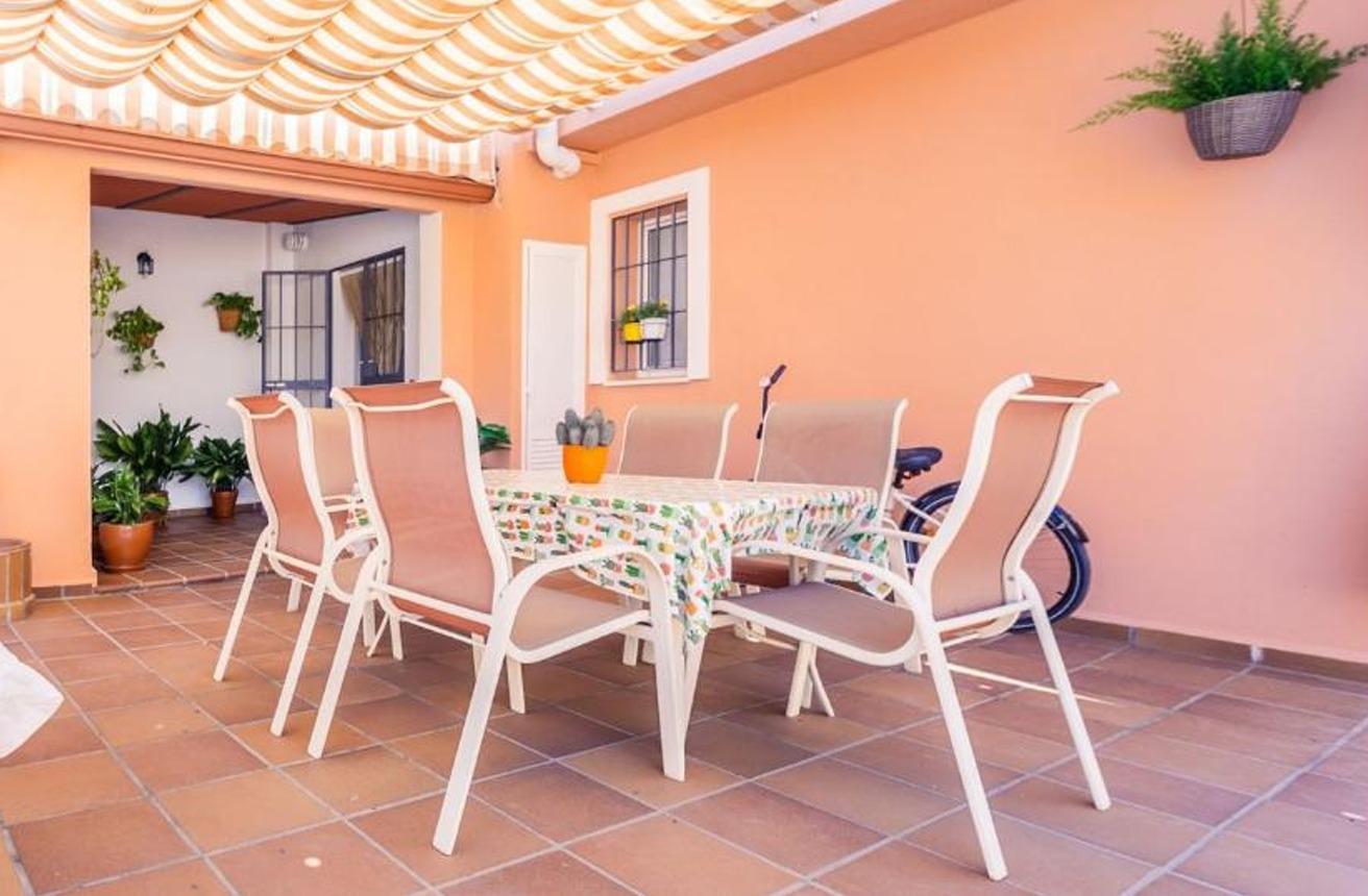 ¡¡ESTUPENDO CHALET PAREADO EN ESPARTINAS!!