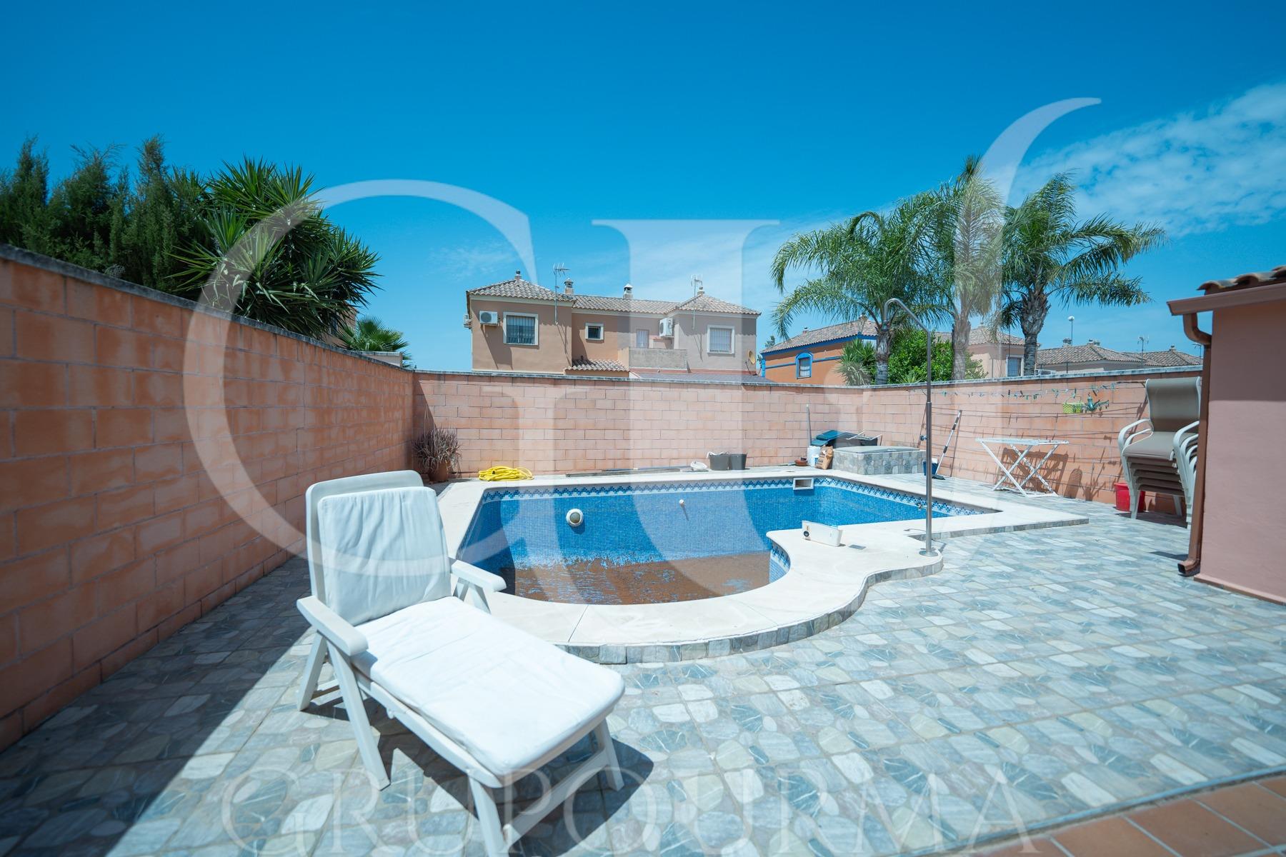 ¡¡ESTUPENDO CHALET PAREADO EN ESPARTINAS!!