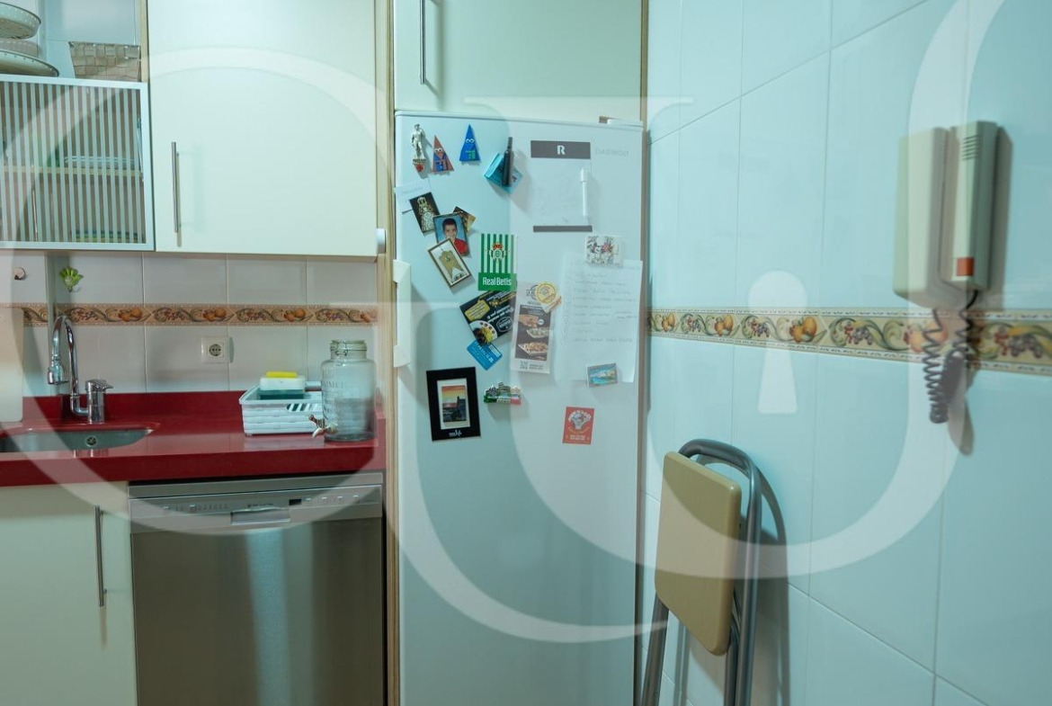 ¡¡ESTUPENDO CHALET PAREADO EN ESPARTINAS!!