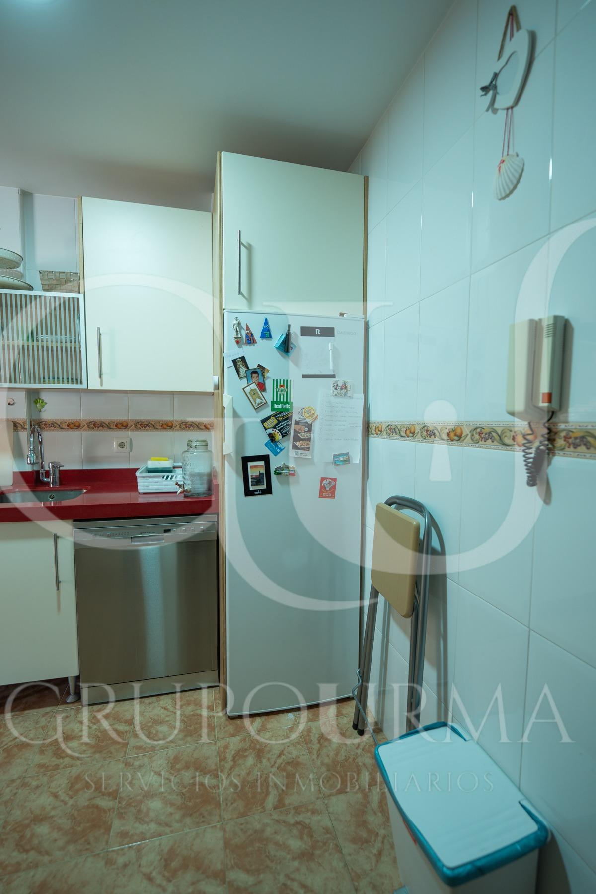 ¡¡ESTUPENDO CHALET PAREADO EN ESPARTINAS!!