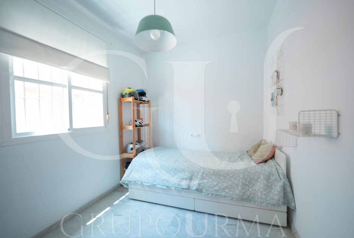 ¡¡ESTUPENDO CHALET PAREADO EN ESPARTINAS!!