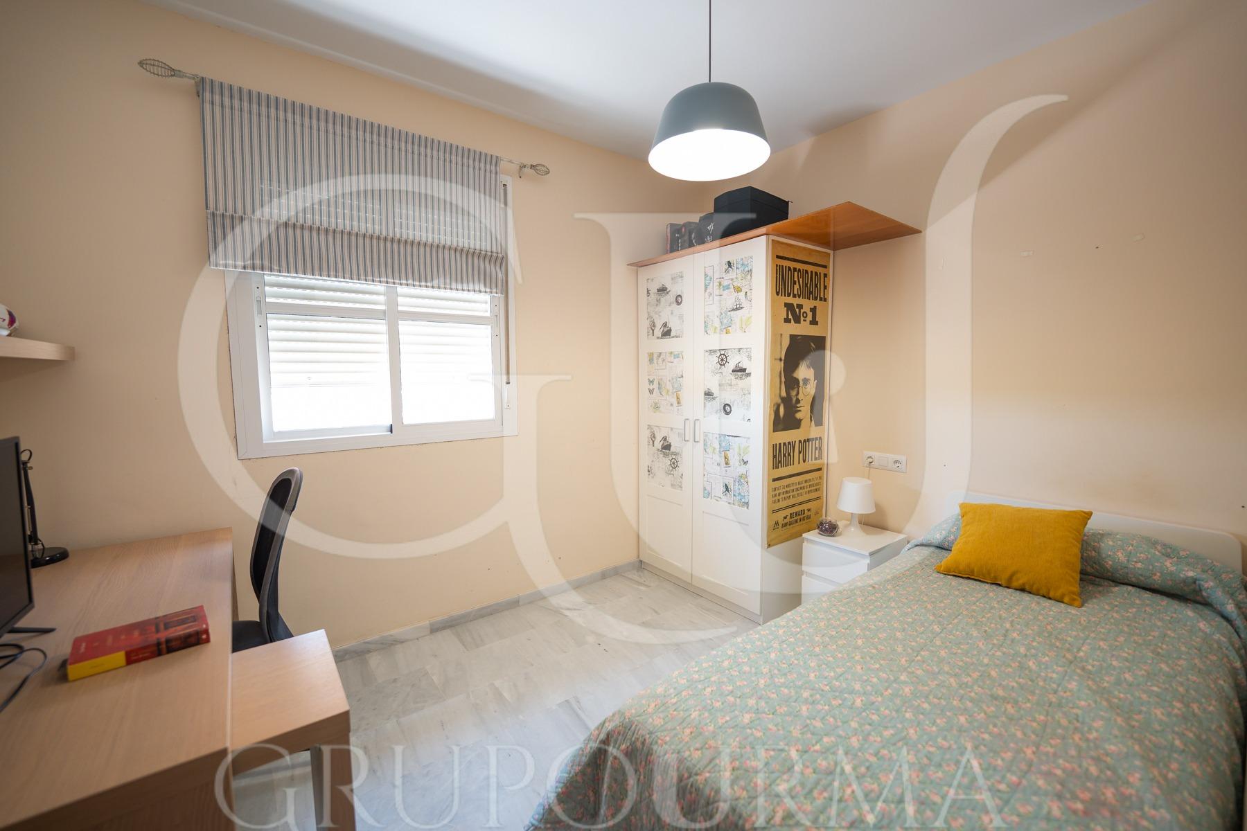 ¡¡ESTUPENDO CHALET PAREADO EN ESPARTINAS!!