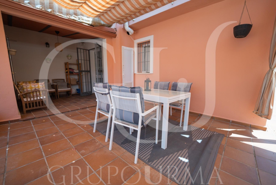 ¡¡ESTUPENDO CHALET PAREADO EN ESPARTINAS!!