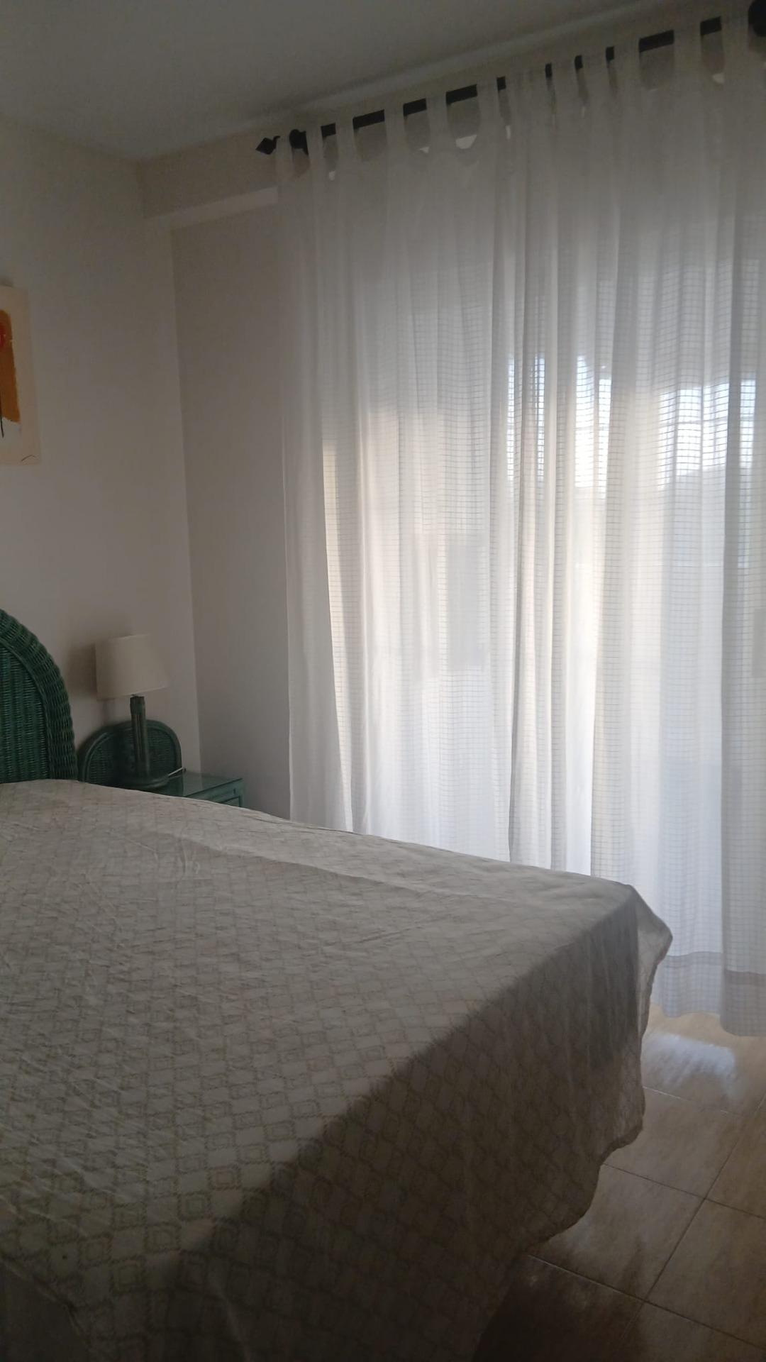 ¡ESTUPENDO PISO EN CALAHONDA!