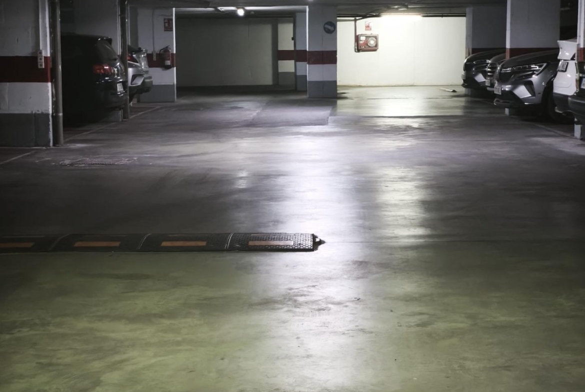¡¡PLAZA DEGARAJE EN VENTA EN LA BUHAIRA!!