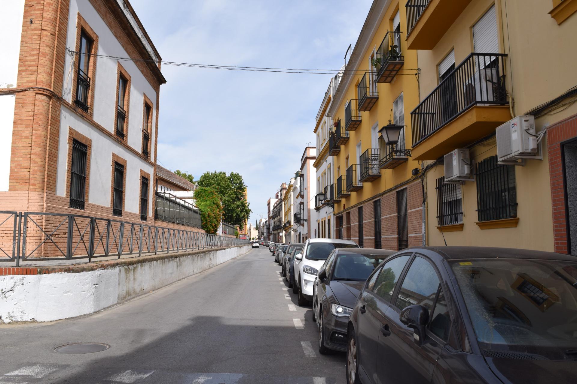 ¡ESTUPENDO PISO EN EL CENTRO DE SEVILLA!