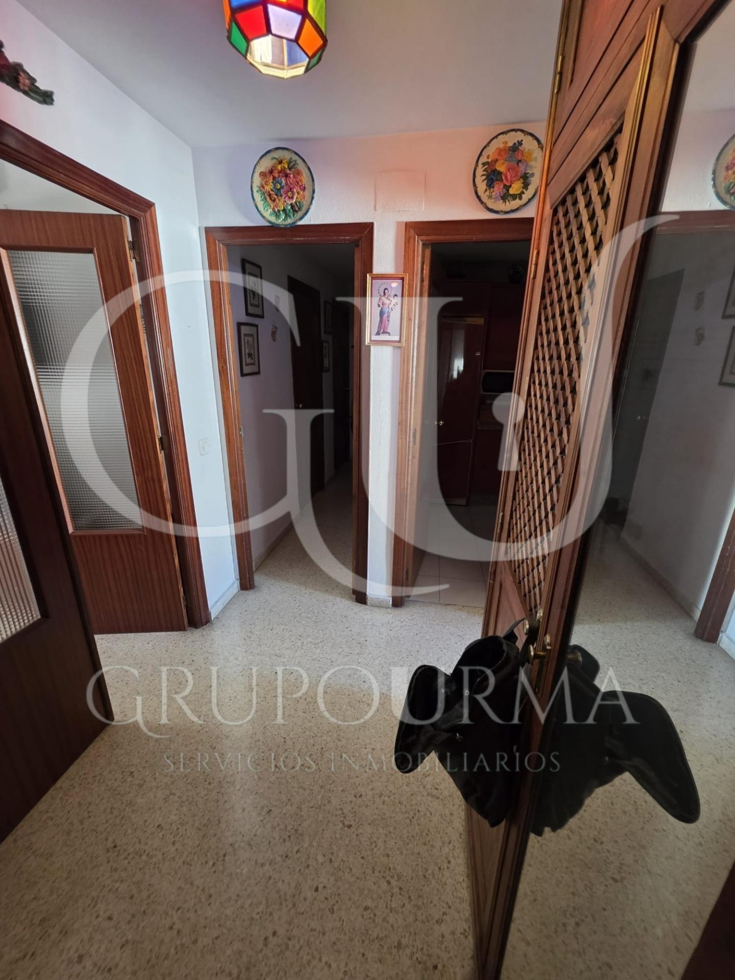 ¡ESTUPENDO PISO EN URBANIZACION PARQUEFLORES FASE VI!