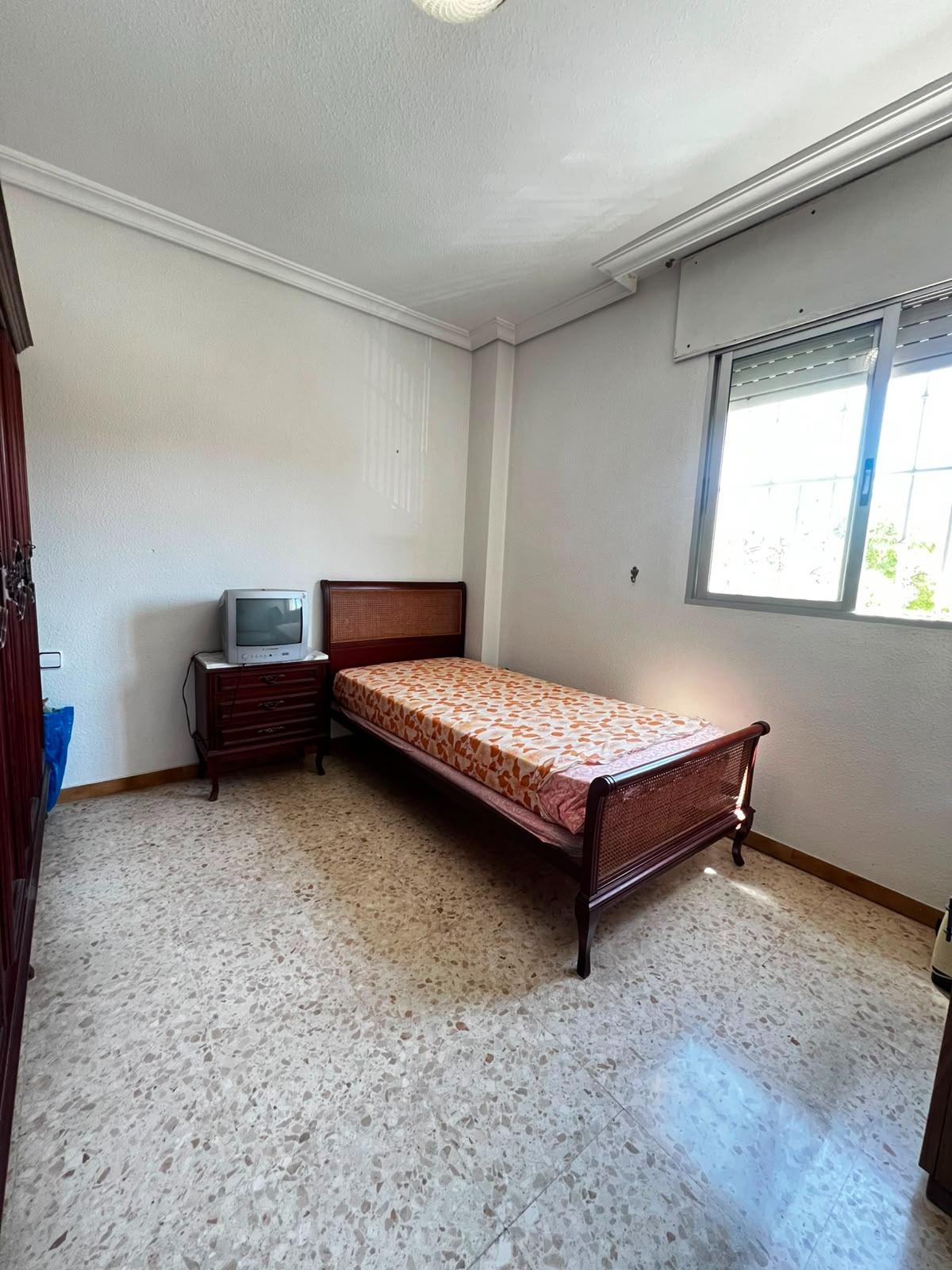 ¡¡FANTASTICO PISO EN ZONA ARROYO!!