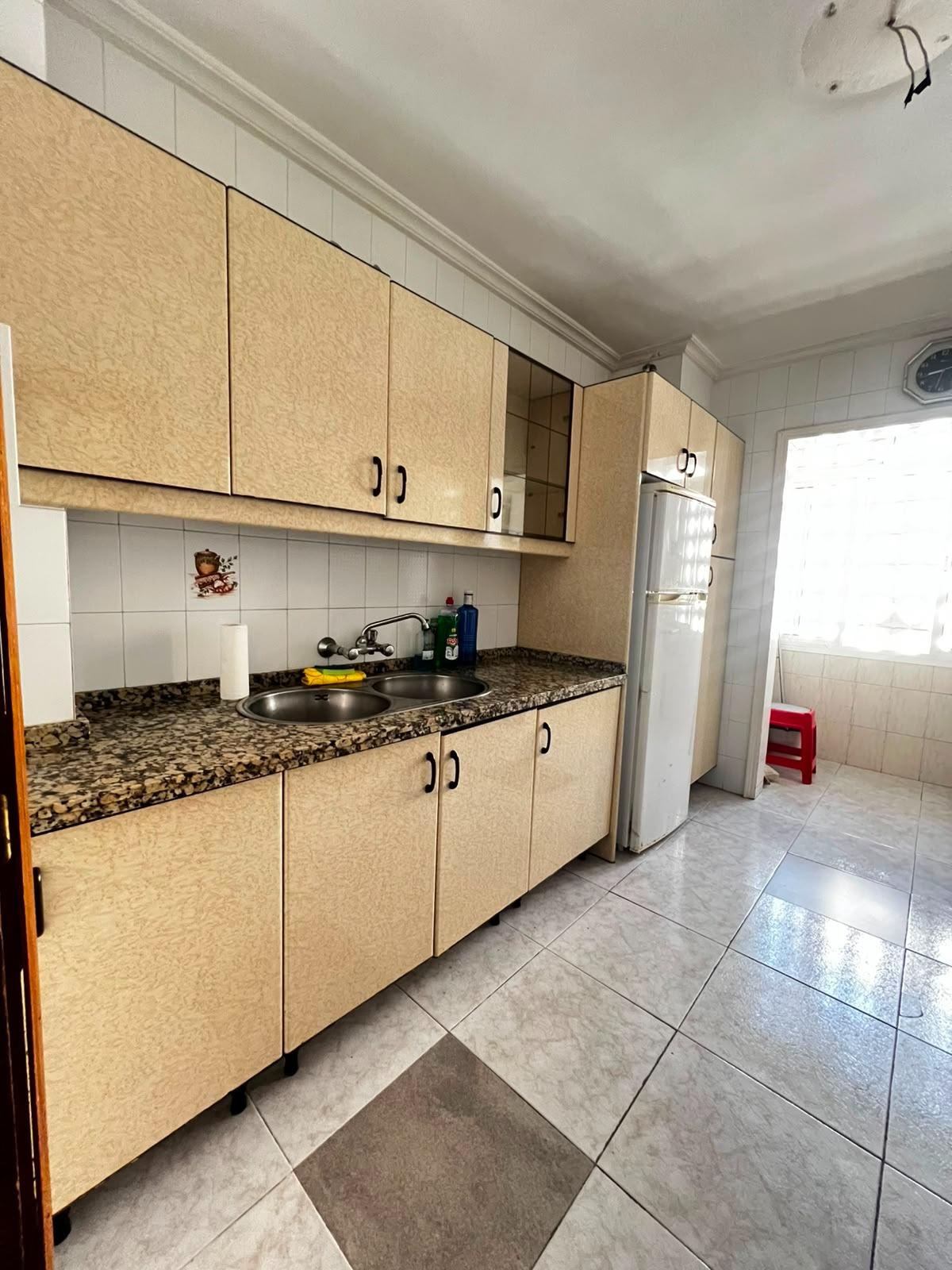 ¡¡FANTASTICO PISO EN ZONA ARROYO!!
