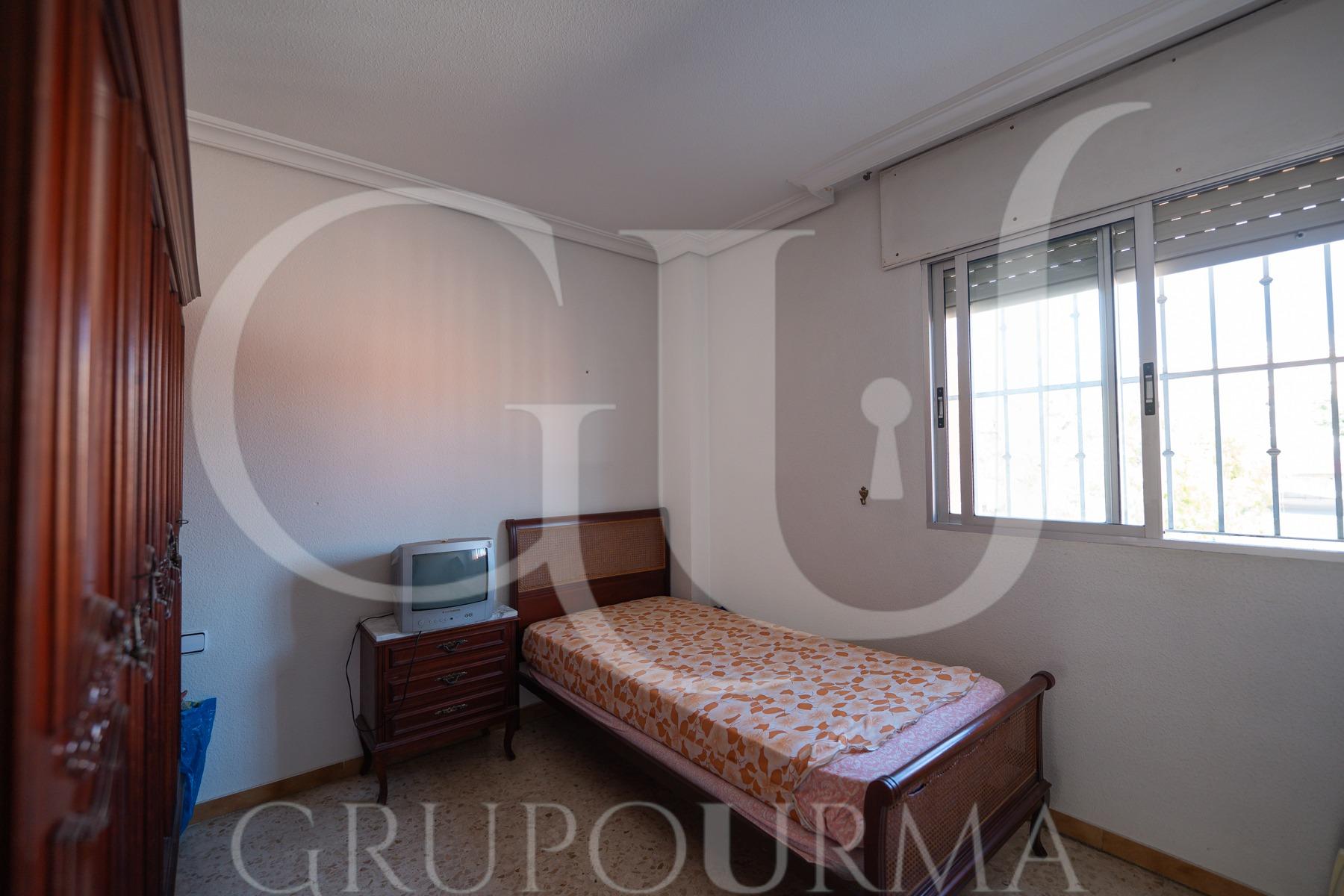 ¡¡FANTASTICO PISO EN ZONA ARROYO!!