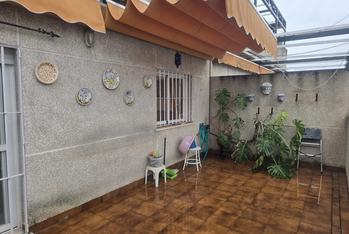¡PISO EN ALQUILER PARA ESTUDIANTES!