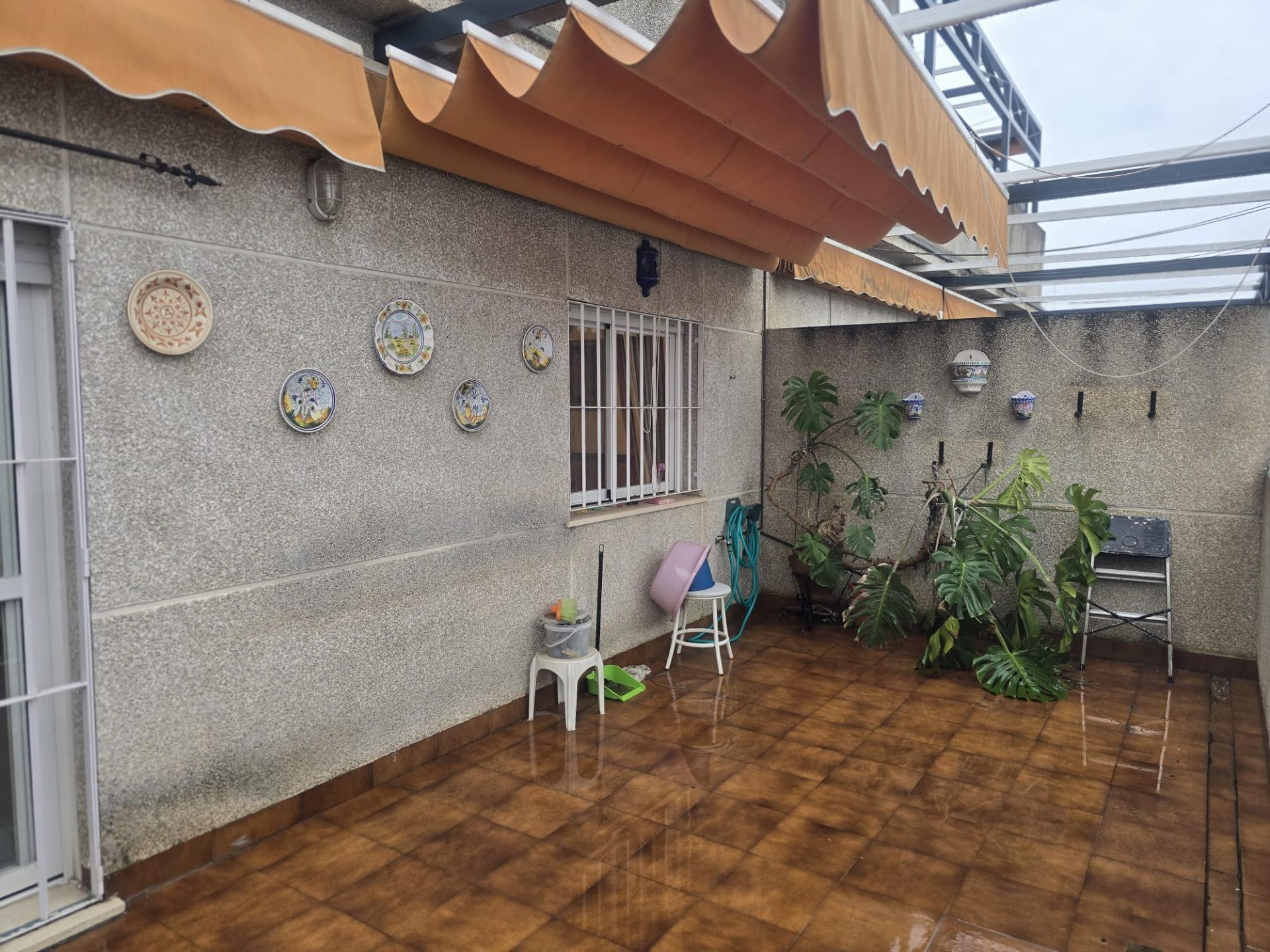 ¡PISO EN ALQUILER PARA ESTUDIANTES!