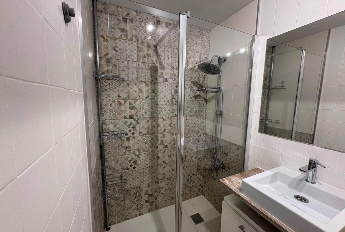 ¡MARAVILLOSO PISO DISPONIBLE PARA ALQUILER TEMPORAL!