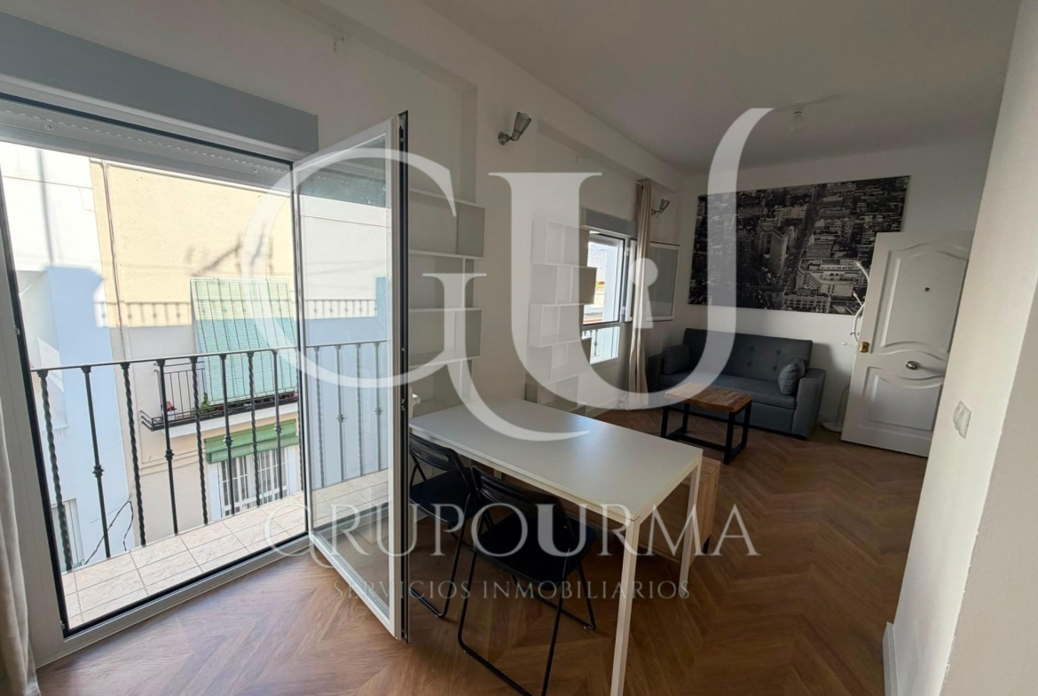 ¡FANTASTICO PISO REFORMADO! ZONA: ALAMEDA