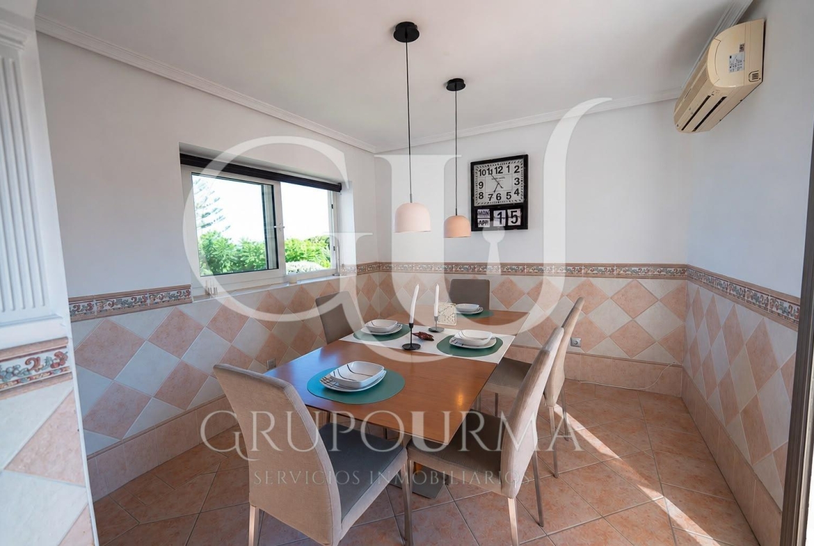 ¡¡MAGNIFICA VILLA EN MÁLAGA!!