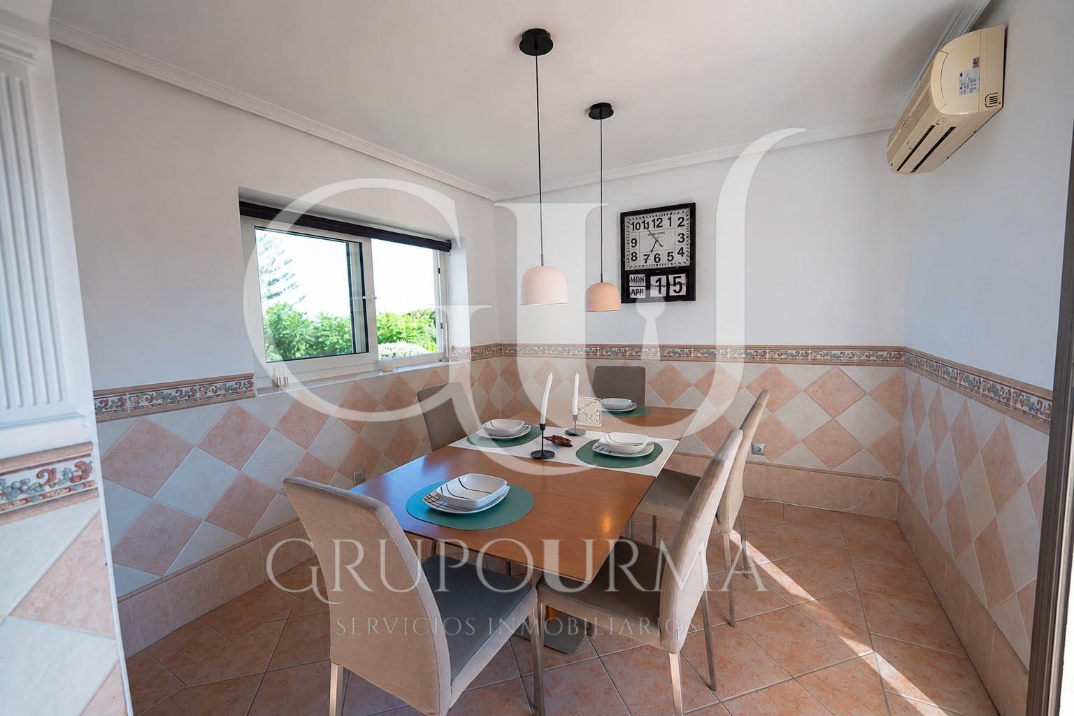 ¡¡MAGNIFICA VILLA EN MÁLAGA!!