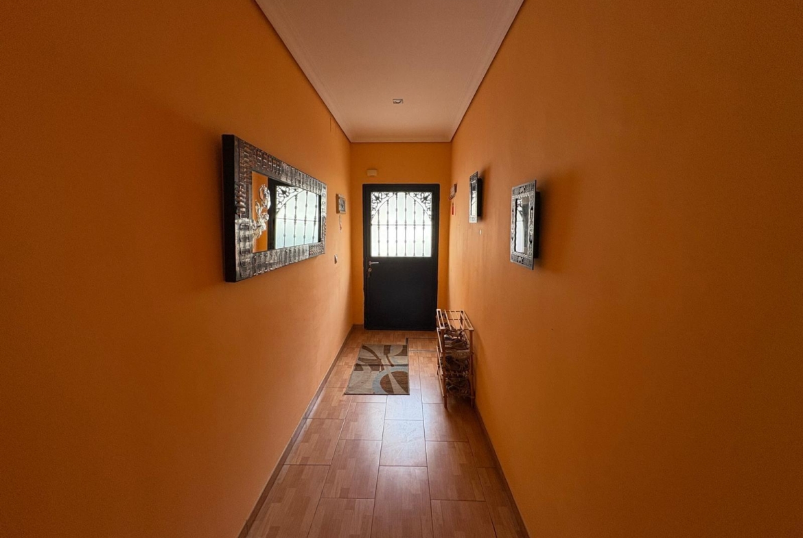 ¡¡ESTUPENDA CASA EN VENTA EN PALMETE!!