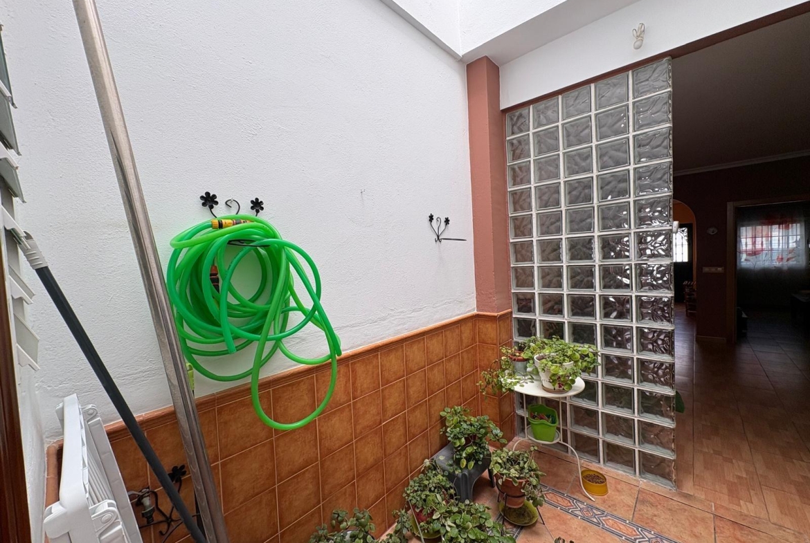 ¡¡ESTUPENDA CASA EN VENTA EN PALMETE!!