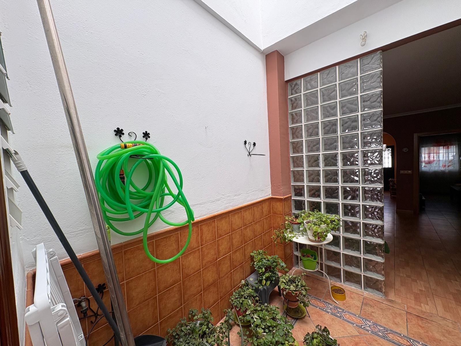 ¡¡ESTUPENDA CASA EN VENTA EN PALMETE!!