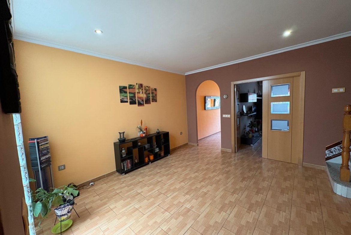 ¡¡ESTUPENDA CASA EN VENTA EN PALMETE!!