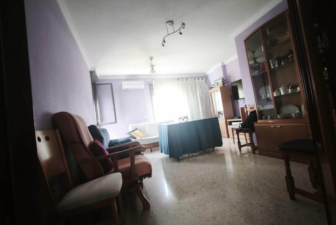 ¡¡ESTUPENDO PISO EN VENTA EN PALMETE!!