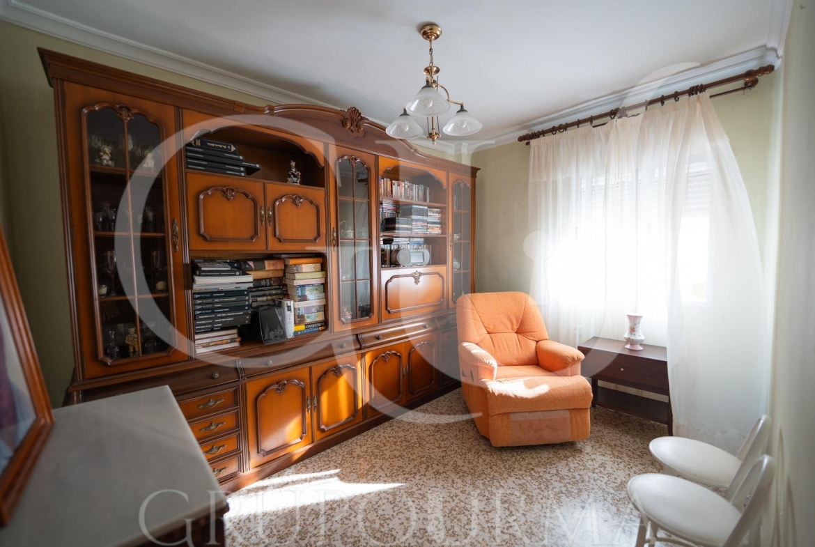 ¡¡MARAVILLOSO PISO EN VENTA EN CARRETERA DE CARMONA!!