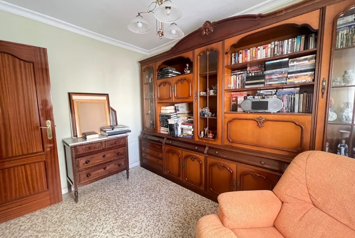 ¡¡MARAVILLOSO PISO EN VENTA EN CARRETERA DE CARMONA!!