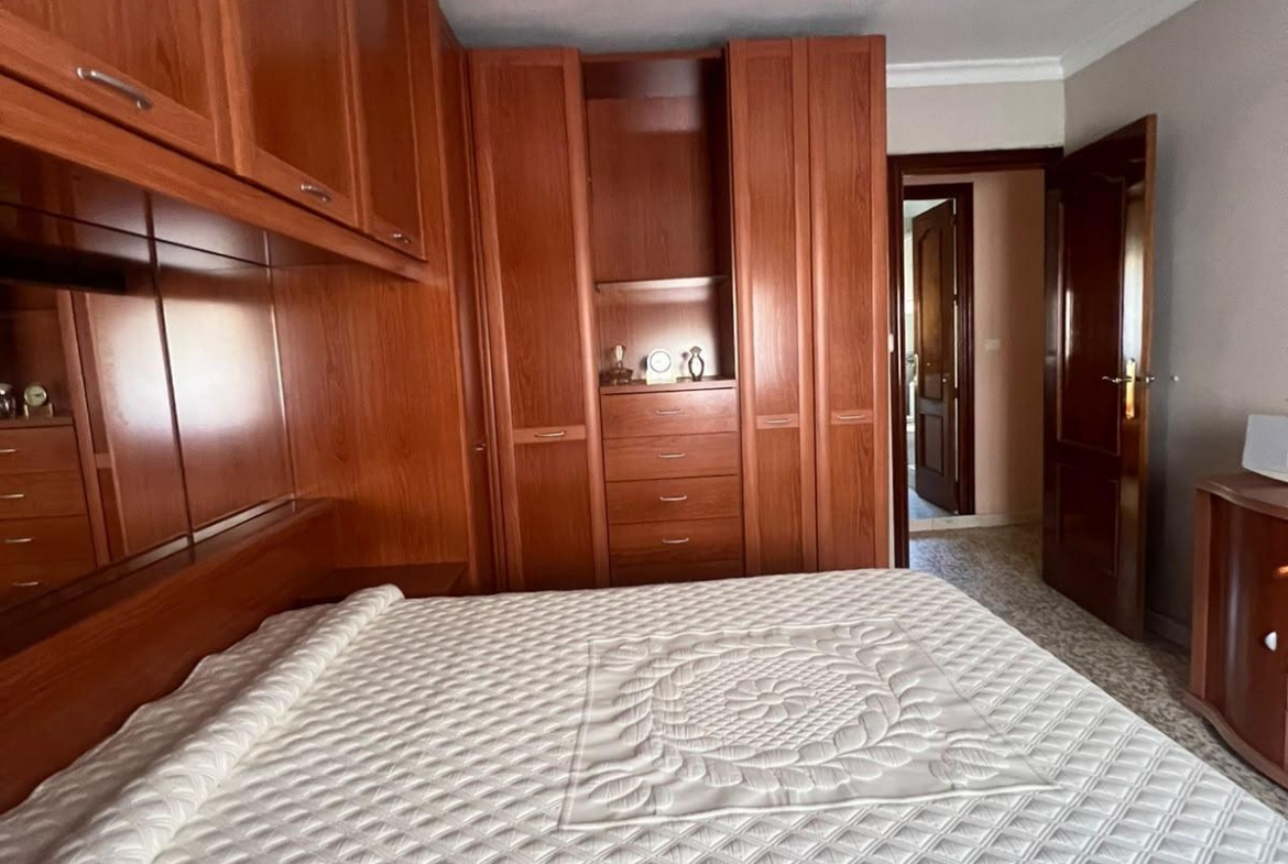 ¡¡MARAVILLOSO PISO EN VENTA EN CARRETERA DE CARMONA!!