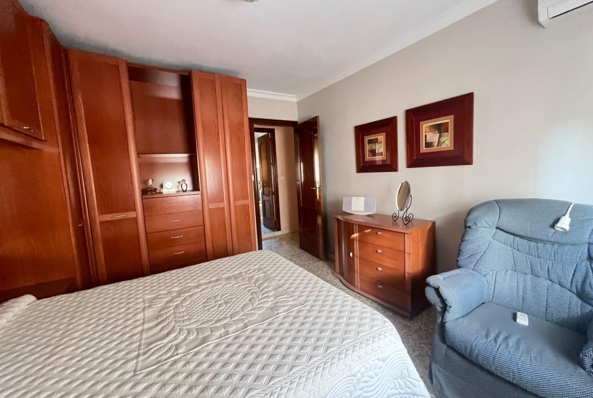 ¡¡MARAVILLOSO PISO EN VENTA EN CARRETERA DE CARMONA!!