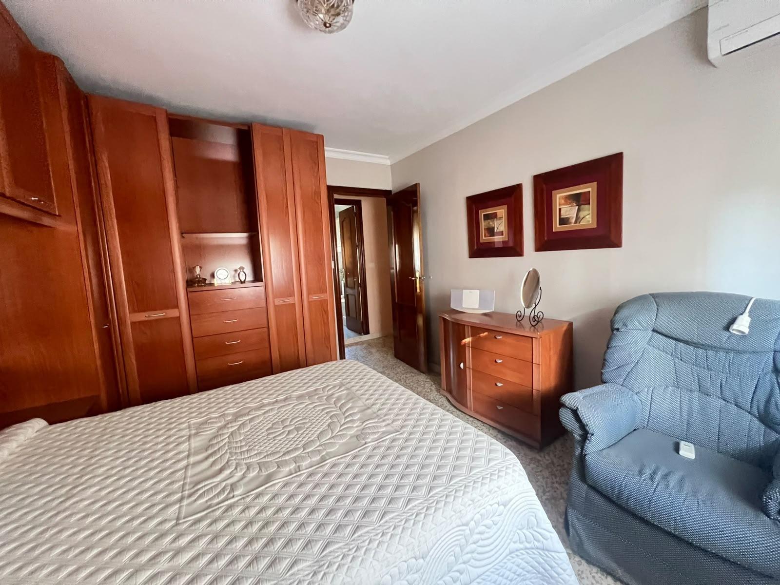 ¡¡MARAVILLOSO PISO EN VENTA EN CARRETERA DE CARMONA!!