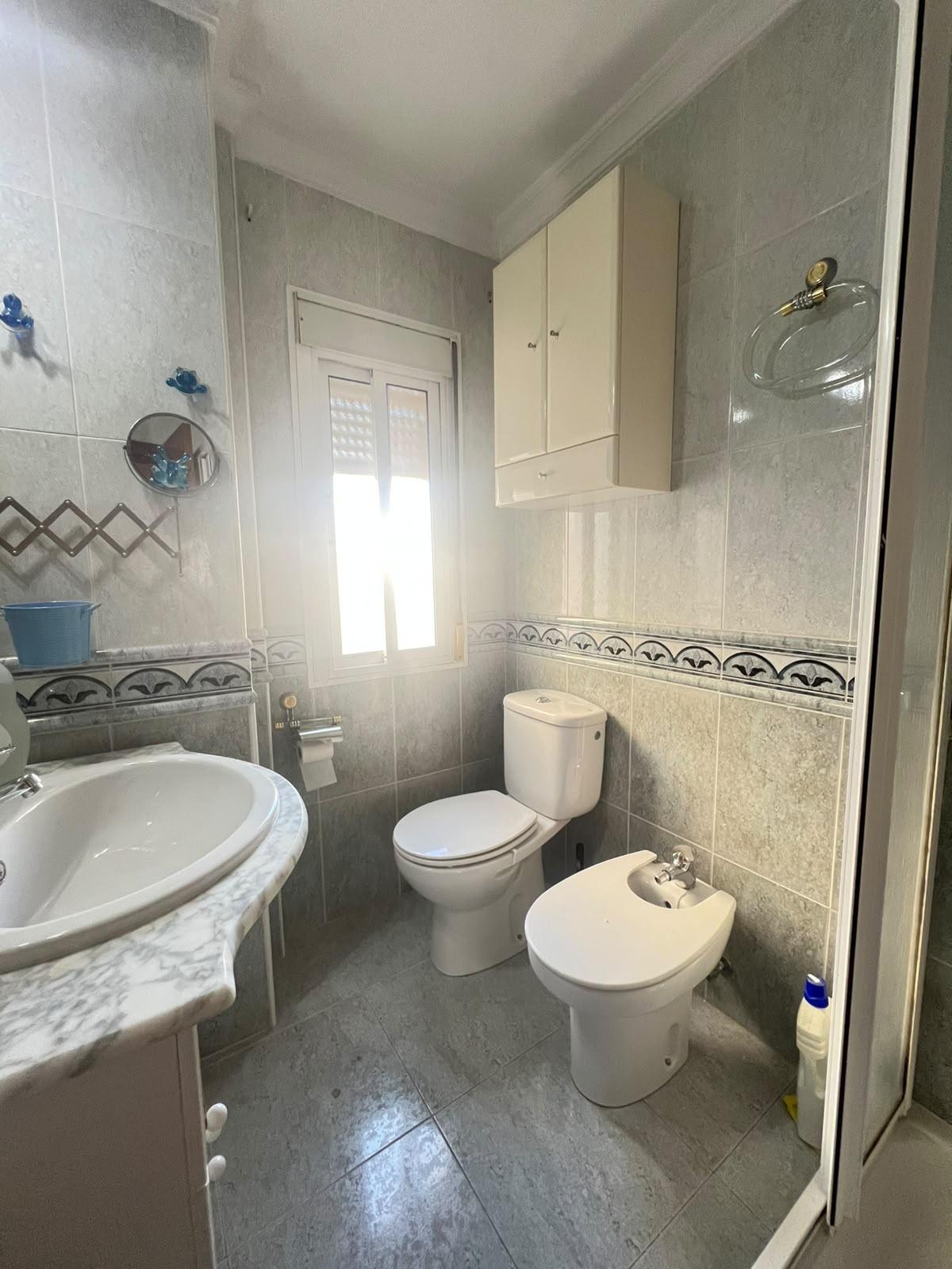 ¡¡MARAVILLOSO PISO EN VENTA EN CARRETERA DE CARMONA!!