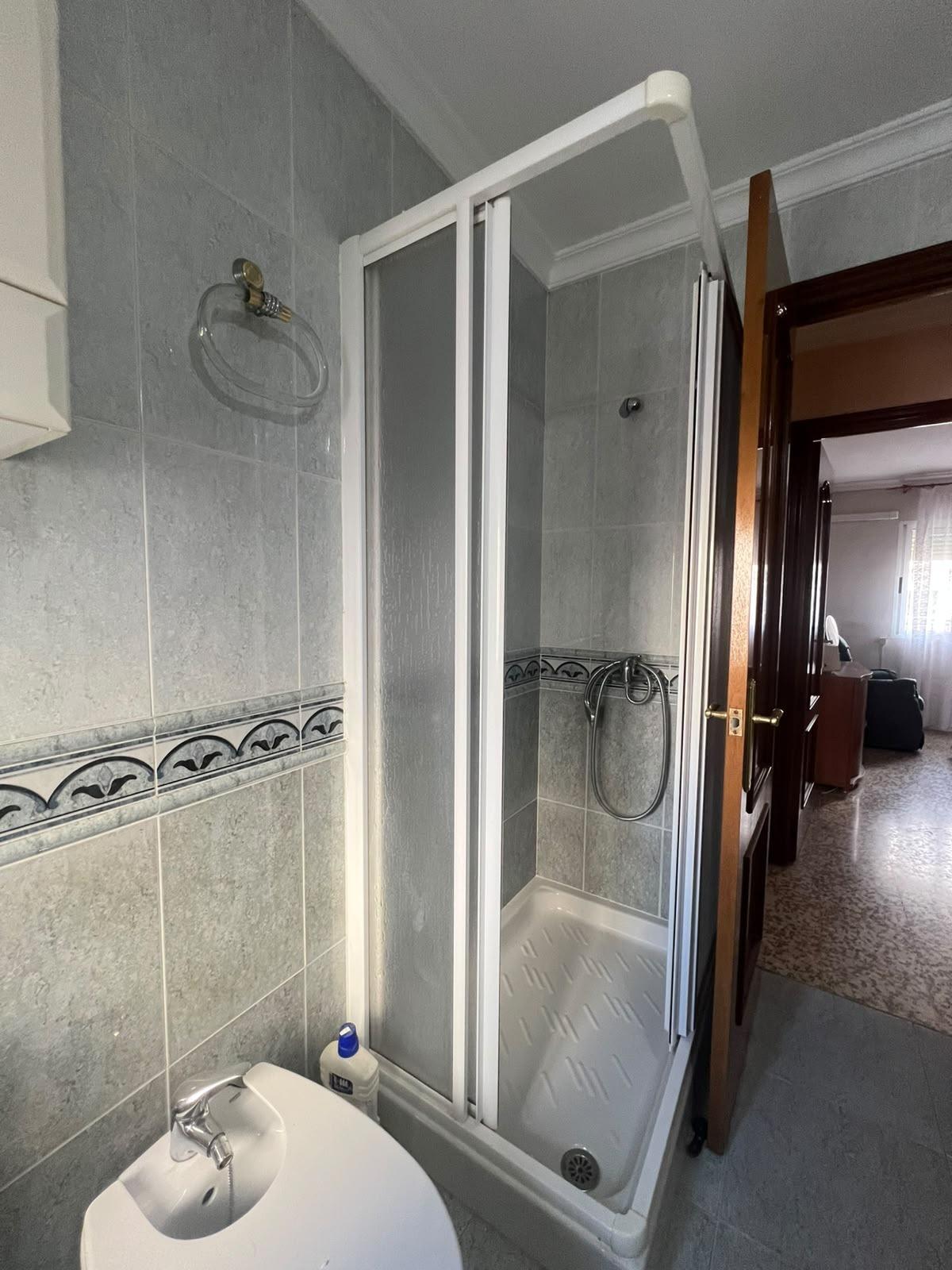 ¡¡MARAVILLOSO PISO EN VENTA EN CARRETERA DE CARMONA!!